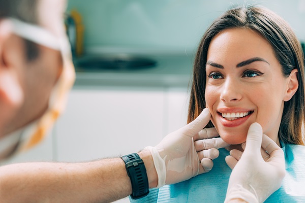 How Cosmetic Dentistry Can Improve Your Appearance