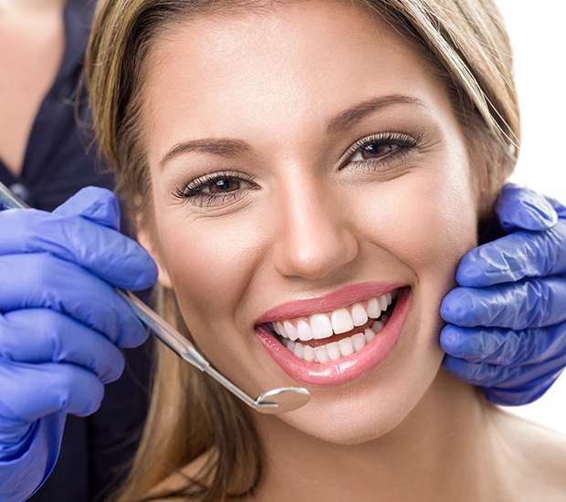 Chapel Hill Teeth Whitening at Dentist