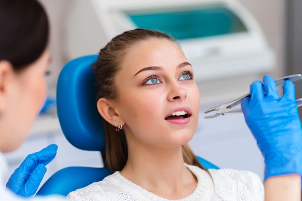 A Dentist Explains The Importance Of A Tooth Extraction